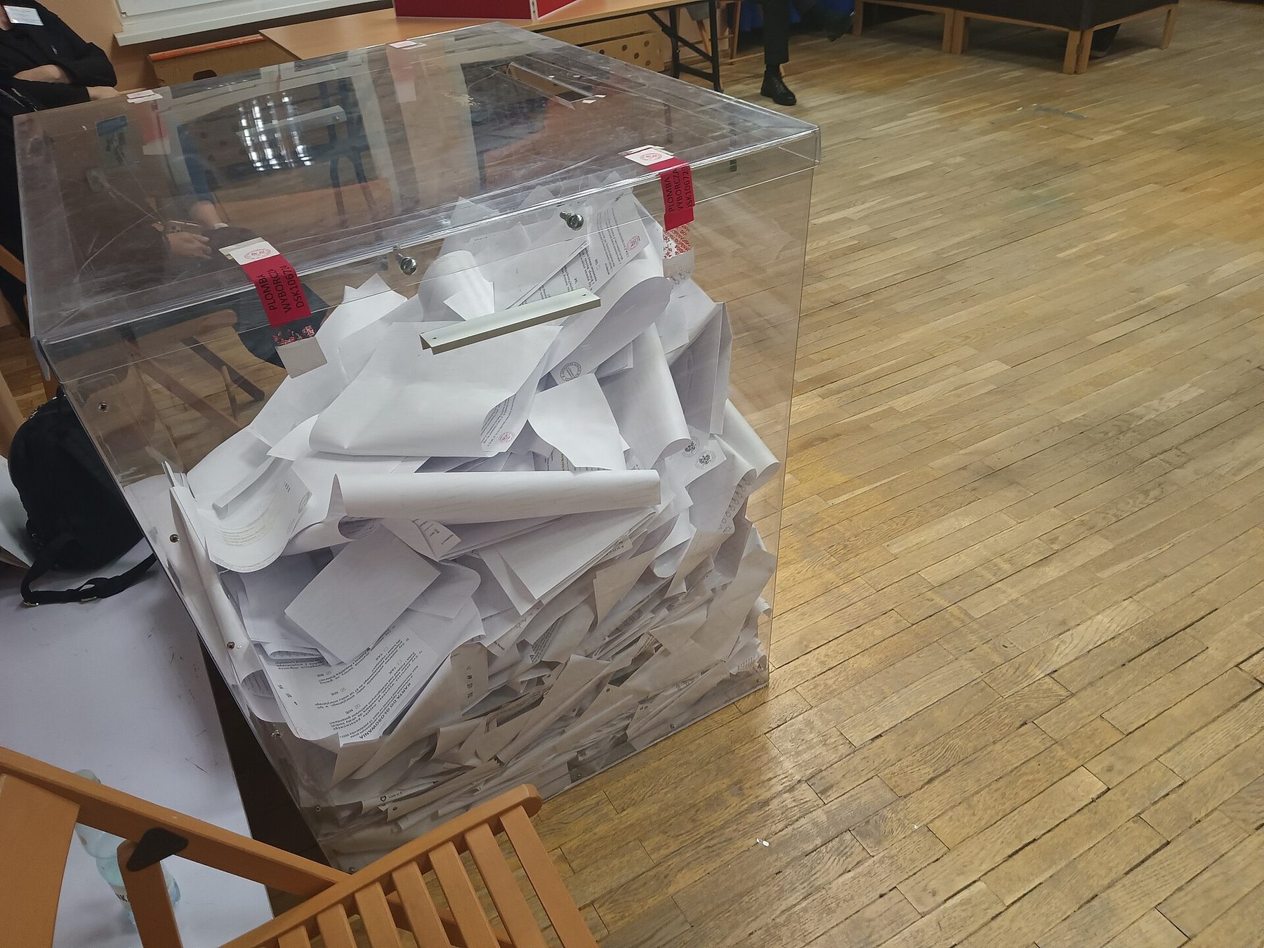 Wybory parlamentarne, październik 2023